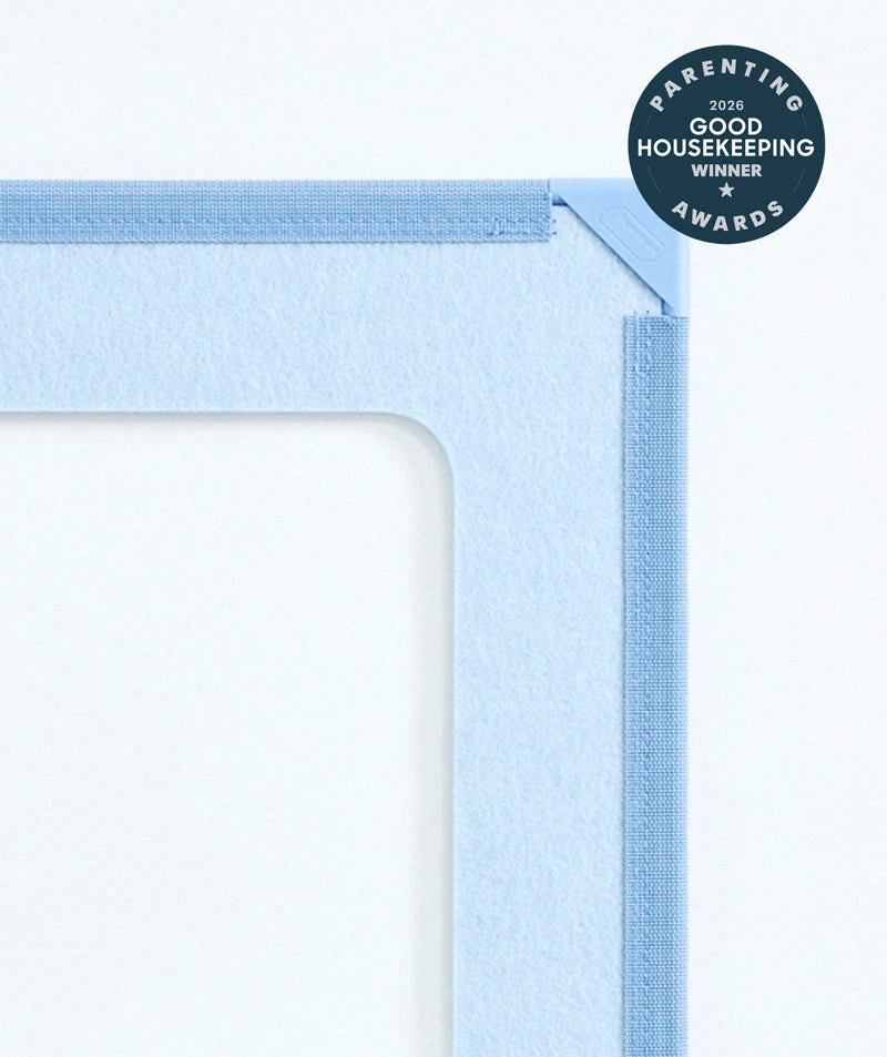 color:Sea Mist | Playdate Bundle in Sea Mist, close-up of the giant magnetic tile corner