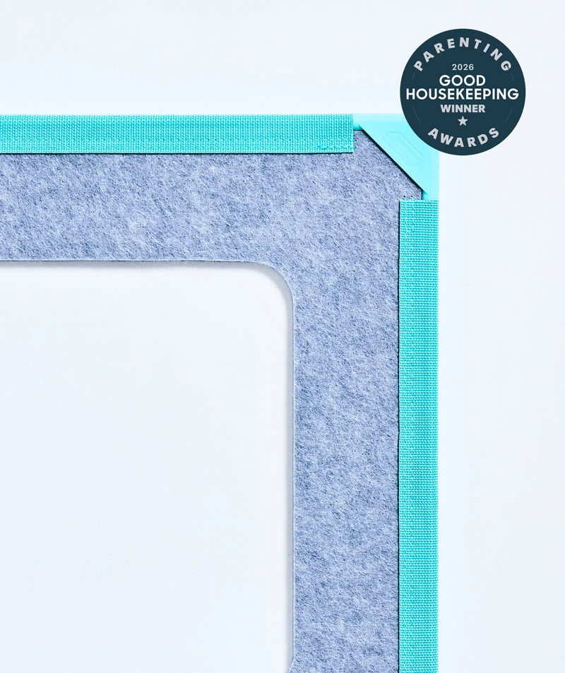 color:Turquoise | Playdate Bundle in Turquoise, close-up of the giant magnetic tile corner