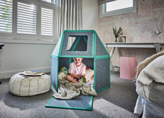 The Little Set (16 Panels)